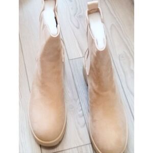 (C-4681) ZBY Women's Chelsea Boots Sz 11